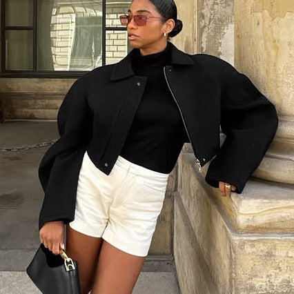 Damen Oversized Cropped-Jacke mit innovativem Schnitt EB