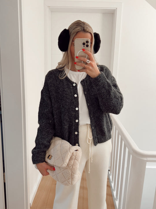Damen weiche Strickjacke mit eleganter Knopfleiste und lässigem Schnitt EB