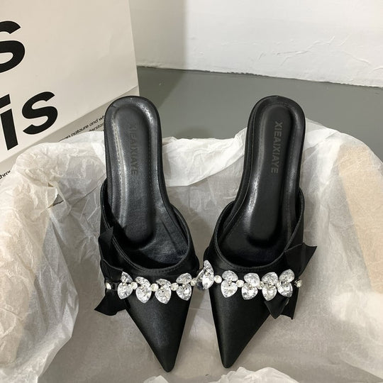 Damen elegante Slingback-Pumps mit strahlendem Schmuckdetail EB