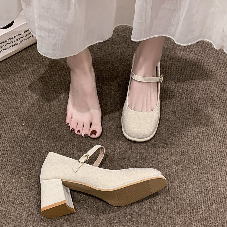 Damen elegante Mary Jane Pumps mit hochwertigem Stoff und komfortablem Blockabsatz EB