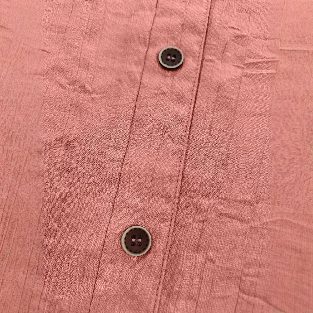Damen lässige Bluse mit strukturiertem Stoff und Knopfdetail EB