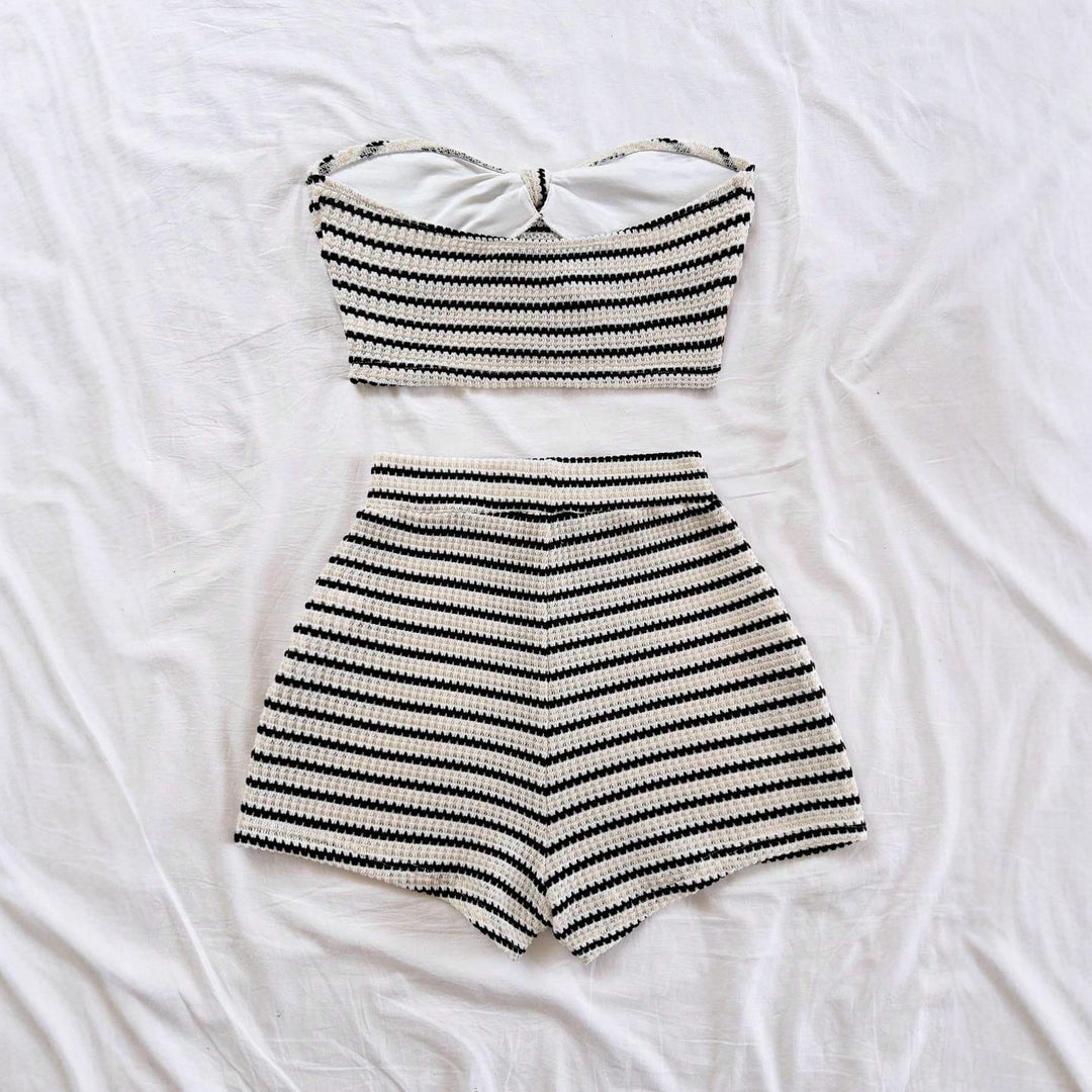 Damen Bandeau-Top und Short-Set mit maritimem Streifenmuster EB
