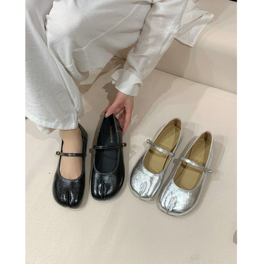 Damen Ballerinas mit schimmerndem Effekt und elegantem Riemen EB