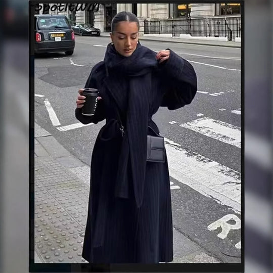 Damen eleganter Wickelmantel mit breitem Kragen und Bindegürtel EB