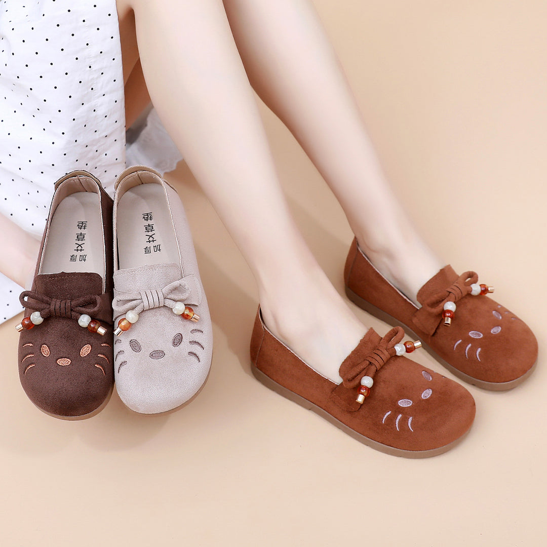 Damen Freizeit-Slipper mit verspieltem Katzenmotiv und dekorativer Schleife EB