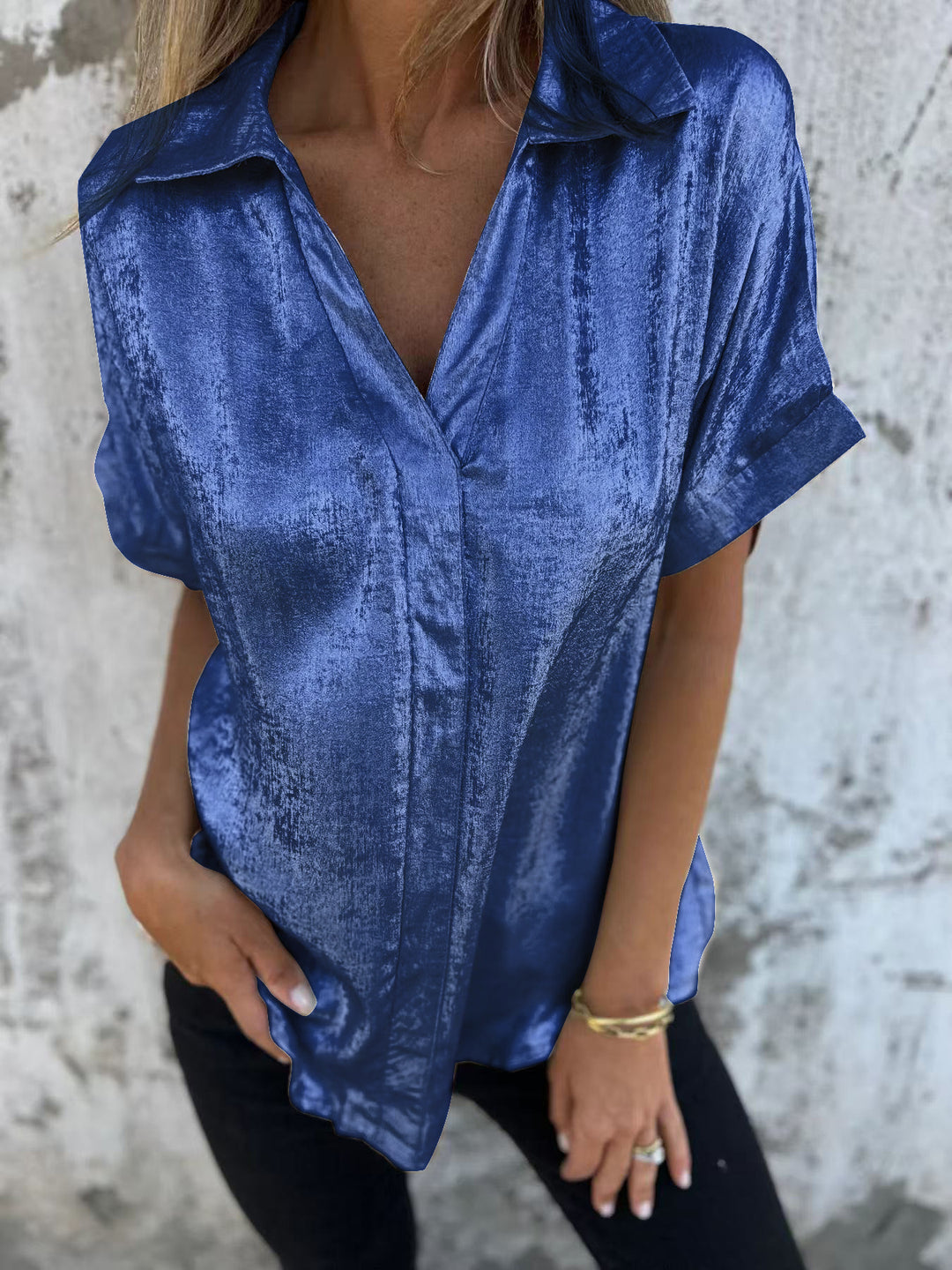 Damen Satinbluse mit modischem Kragen und elegantem Schnitt EB