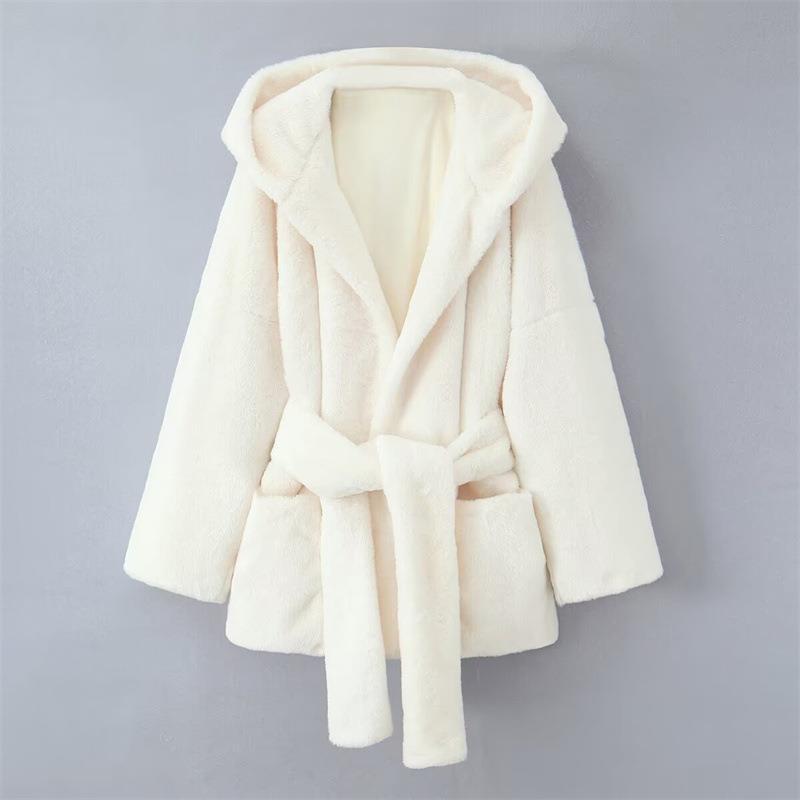 Damen Kapuzenjacke aus kuscheligem Material mit taillierbarem Gürtel und praktischen Taschen EB