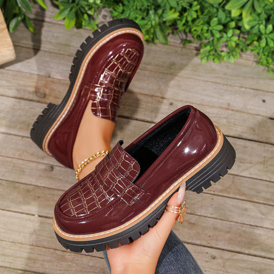 Damen Loafers mit glattem Obermaterial und robustem Profilsohle EB