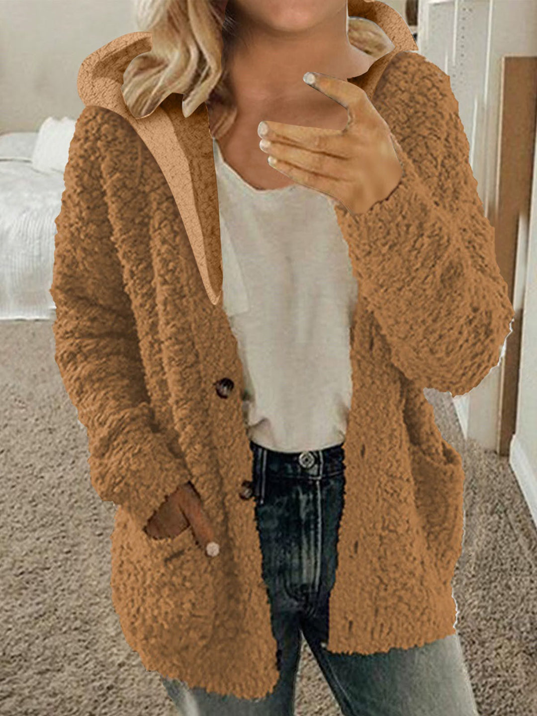 Damen kuschelige Fleecejacke mit Kapuze und praktischen Taschen EB