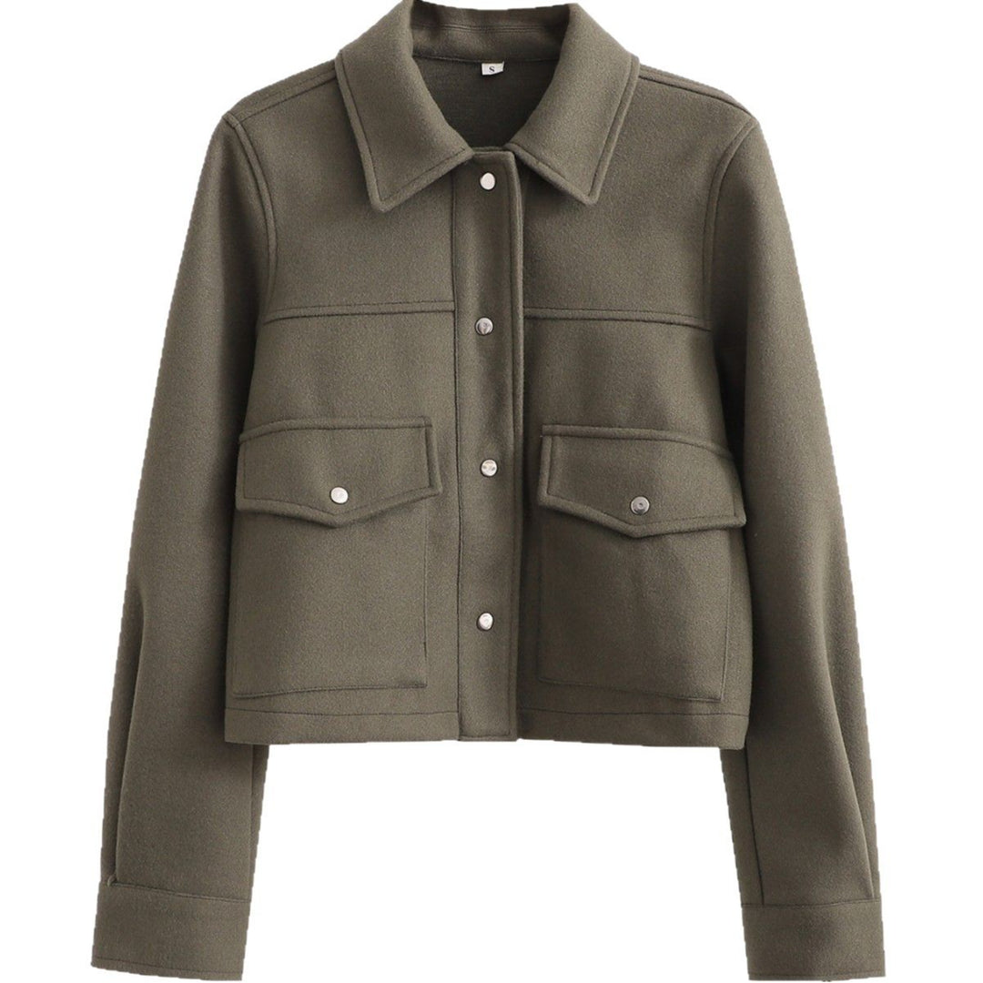 Damen Kurz geschnittene Wolloptik-Jacke mit Pattentaschen und Druckknöpfen EB