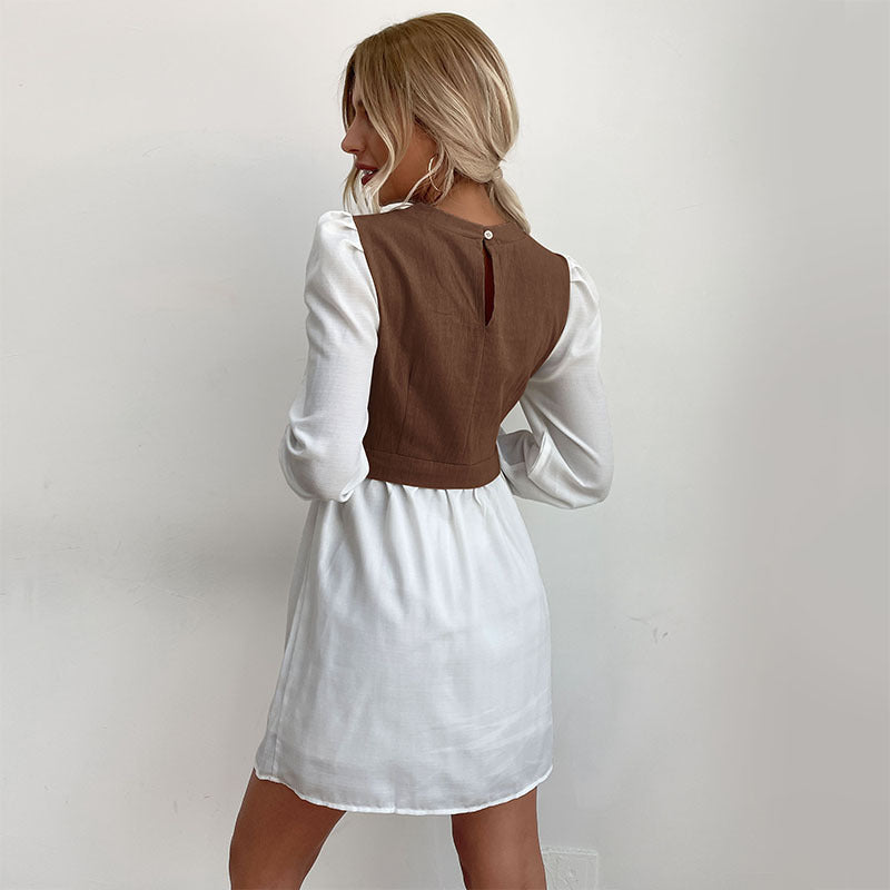 Damen modisches Hemdkleid mit eleganten Puffärmeln und knöpfbarem Vorderteil EB