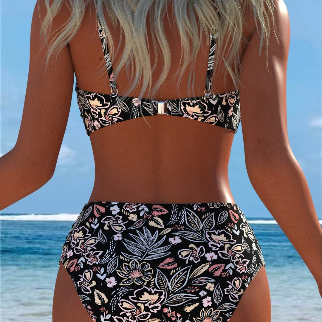 Damen Balconette-Bikini mit hohem Taillen-Schnitt und dekorativem Muschel-Detail EB