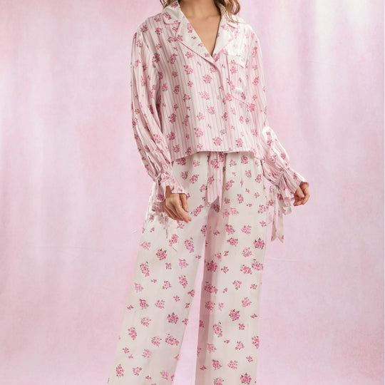 Damen Schlafanzug-Set mit floralem Muster und elegantem Schnitt EB