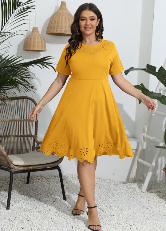 Damen luftiges Kleid mit dekorativem Lochmuster EB