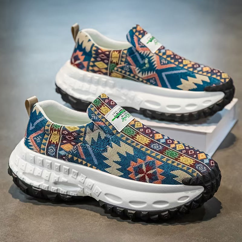 Damen Bequeme Slip-On Sneakers mit einzigartigem Muster EB