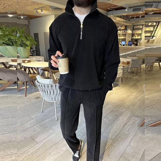 Herren Lounge-Set bestehend aus hochwertigem Pullover mit Reißverschluss und bequemen Jogginghosen EB