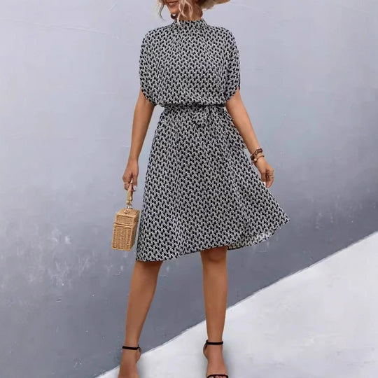 Damen Midikleid mit elegantem Bindegürtel und modischem Stehkragen EB