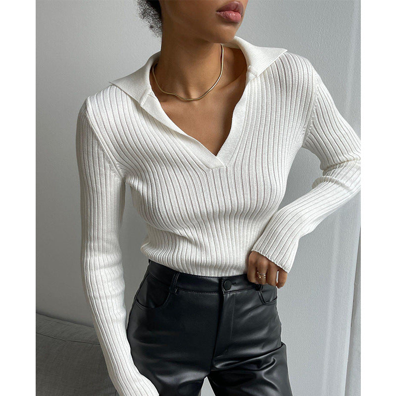 Damen Eleganter, gerippter Pullover mit tiefem V-Ausschnitt EB