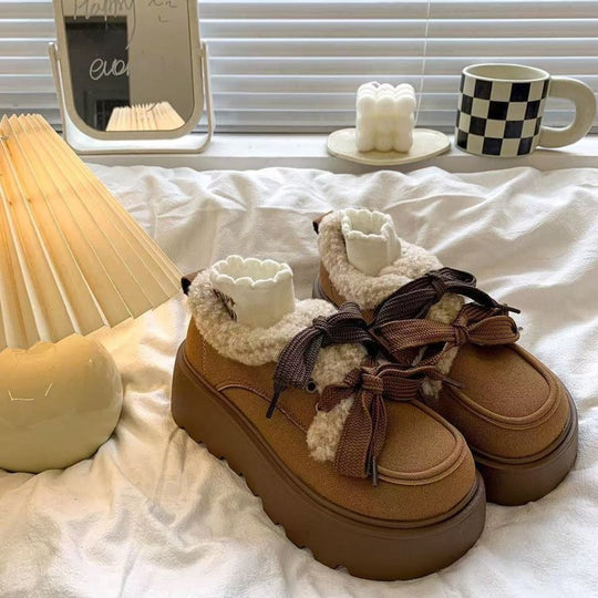Damen Gemütliche Mokassins mit flauschigem Innenfutter und modischem Riemendesign EB