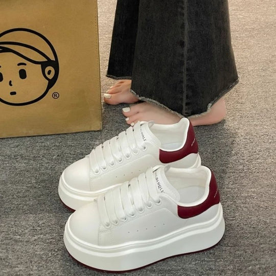 Damen Trendige Sneakers mit hohem Komfort und modischem Design EB