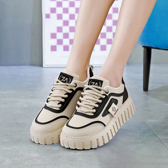 Damen Sportliche Plateau-Sneaker mit rutschfester Sohle und atmungsaktivem Obermaterial EB
