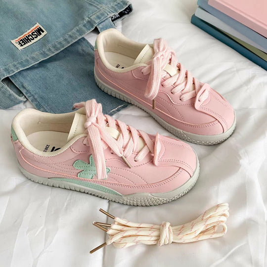 Damen Sportliche Sneakers mit strukturiertem Obermaterial und komfortabler Sohle EB