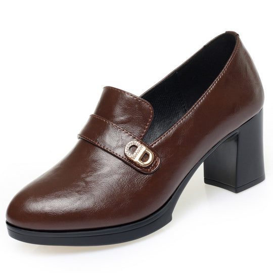 Damen elegante Pumps mit modischem Verschlussdetail EB