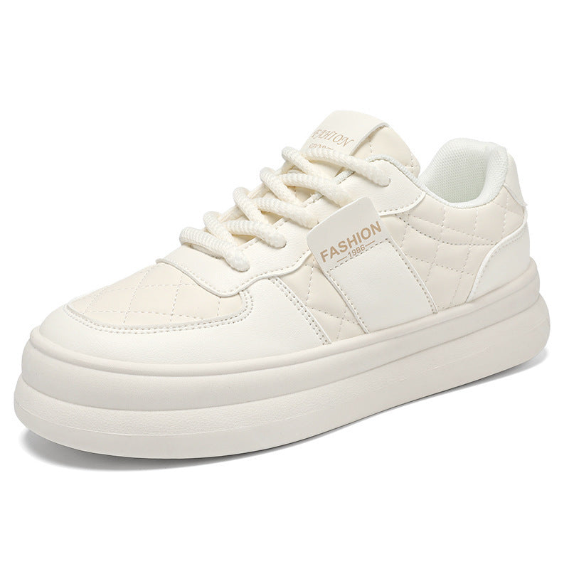 Damen Modische Sneaker mit gepolstertem Kragen und robuster Sohle EB