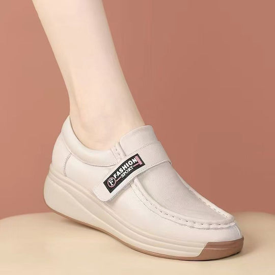 Damen Komfortable Slip-On Schuhe mit gepolsterter Sohle und modischem Design EB