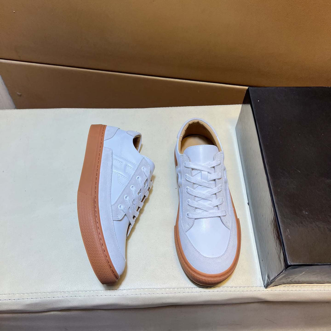 Damen Sportliche Sneakers mit rutschfester Gummisohle und atmungsaktiver Oberflächenstruktur EB