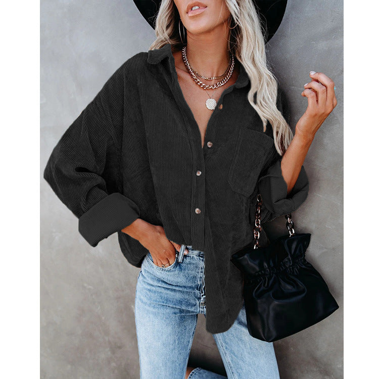 Damen nan oversized Cordhemd mit Brusttasche, Hemdkragen und aufgerollten Ärmeln EB