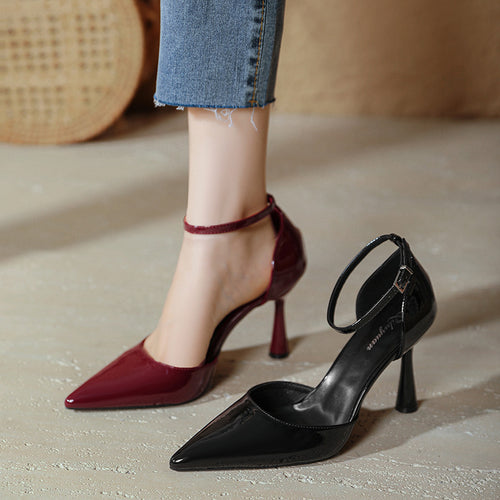 Damen Hochglanz Slingback-Pumps mit verstellbarem Riemen EB