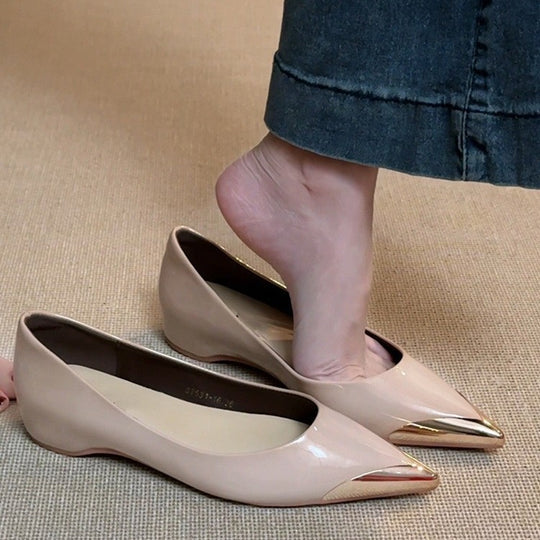 Damen spitze Ballerinas mit glänzendem Obermaterial und feinem Akzent EB