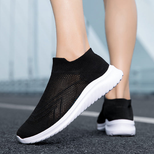 Damen Sportliche Stricksneaker mit sockenähnlicher Passform EB