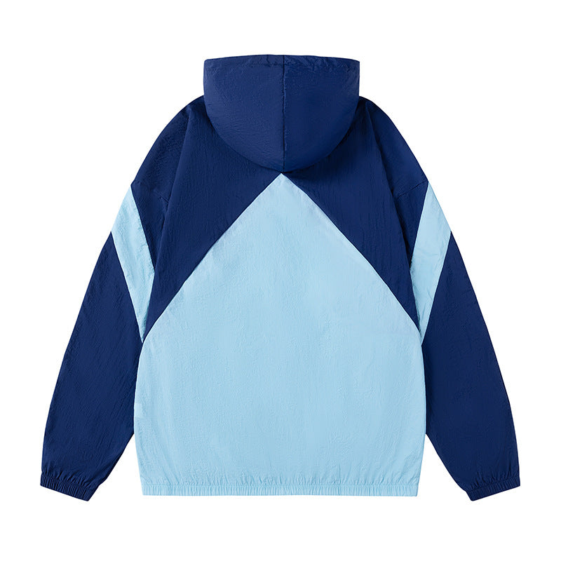 Herren sportliche Windjacke mit verstellbarem Kapuzensystem und reflektierenden Details EB