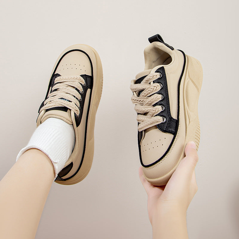 Damen Komfortabele Sneakers mit Retro-Details EB