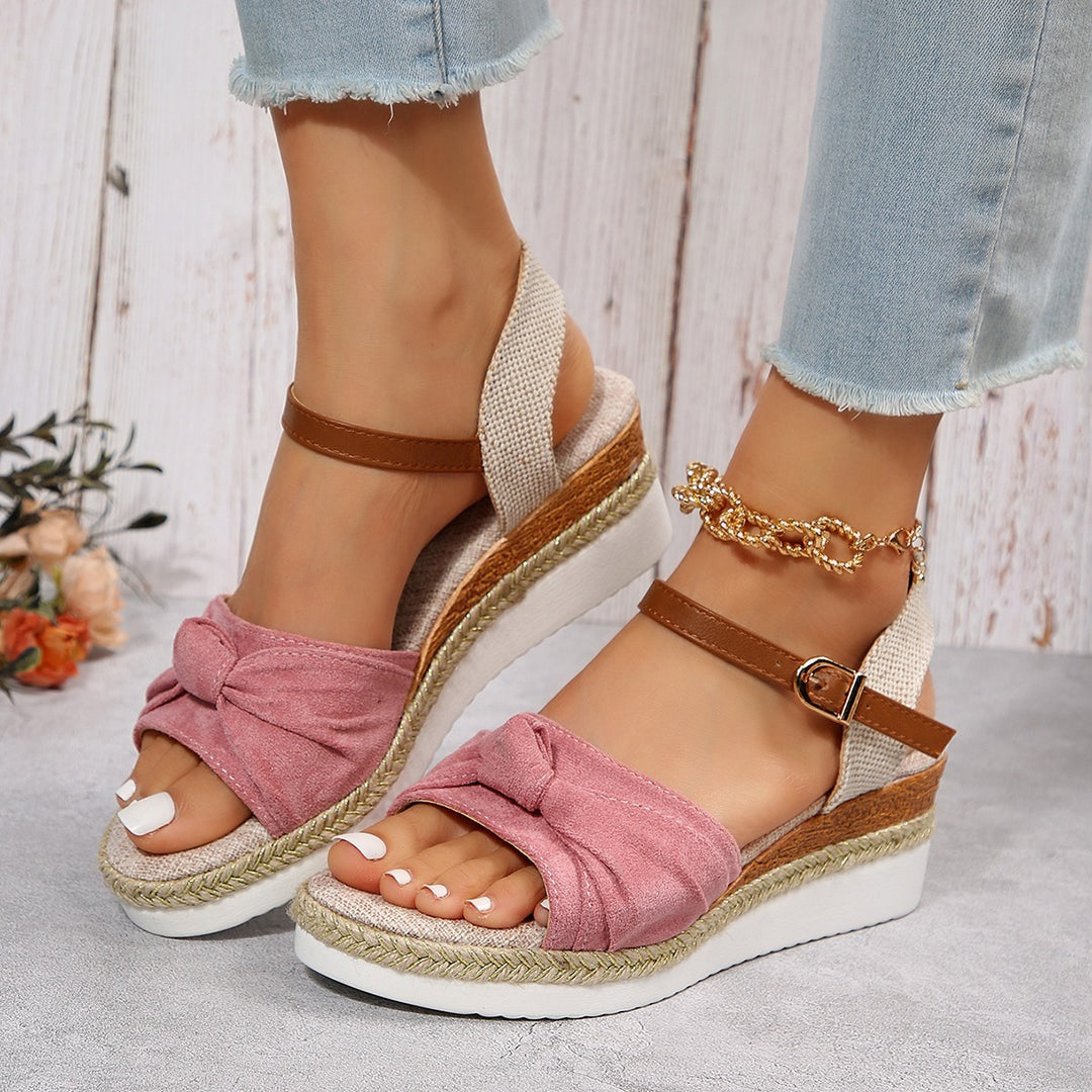 Damen Wedge-Sandalen mit raffiniertem Knoten-Detail und komfortablem Fußbett EB