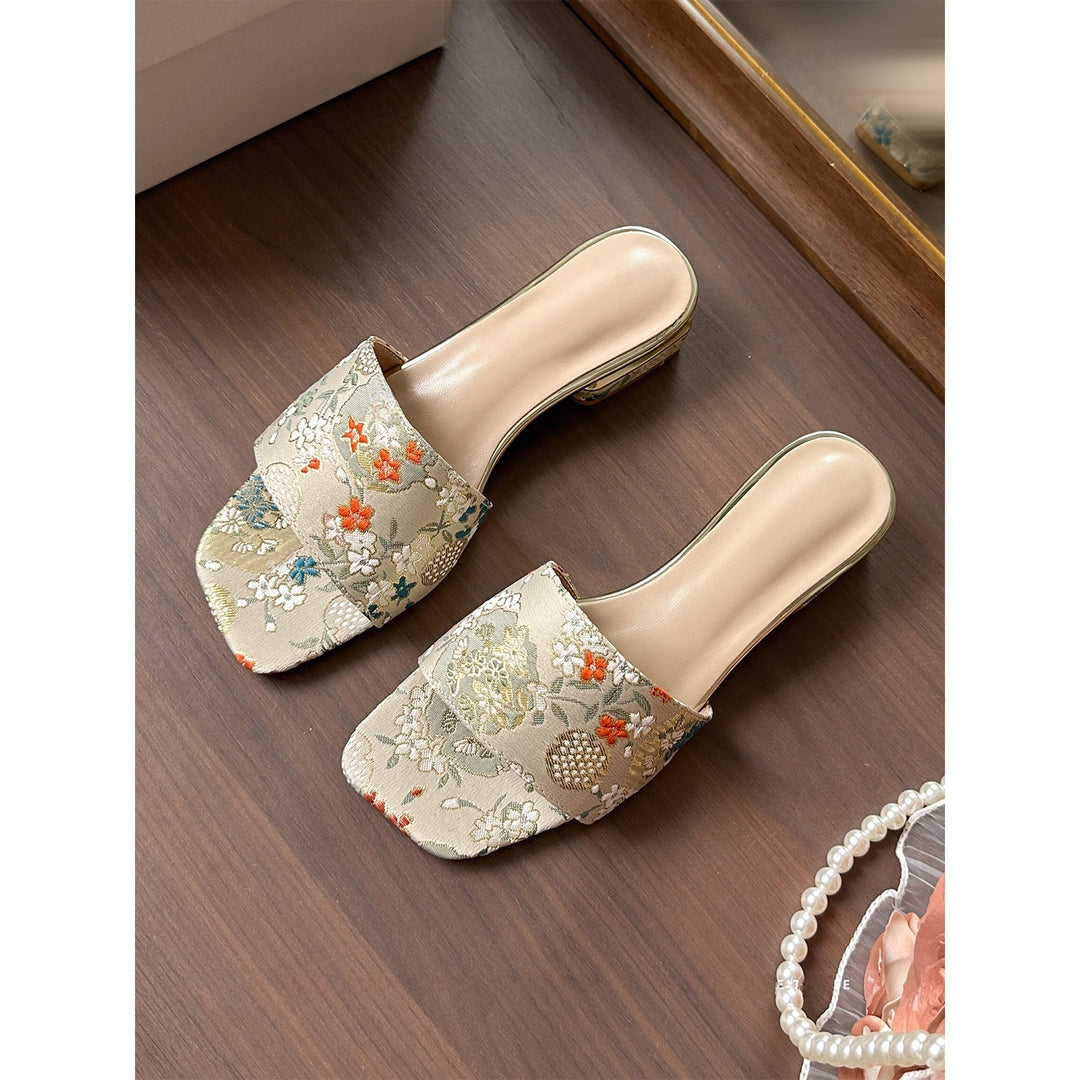 Damen Kunstvoll bestickte Mules EB