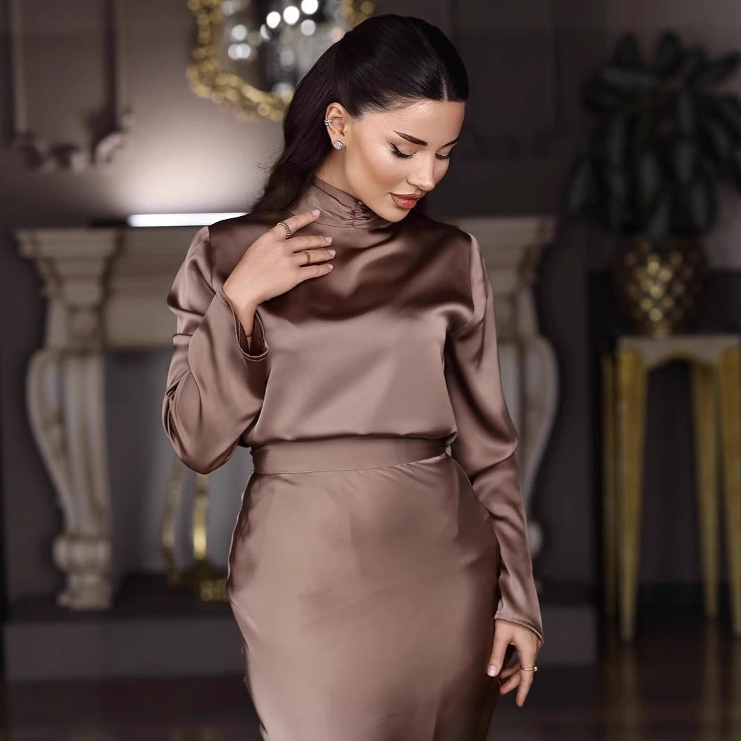 Damen Elegantes bodenlanges Kleid mit hochgeschlossenem Kragen und fließendem Schnitt EB