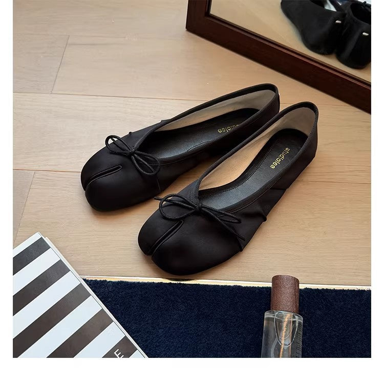 Damen Ballerinas mit modischem Punkte-Design und dekorativem Schleifenakzent EB