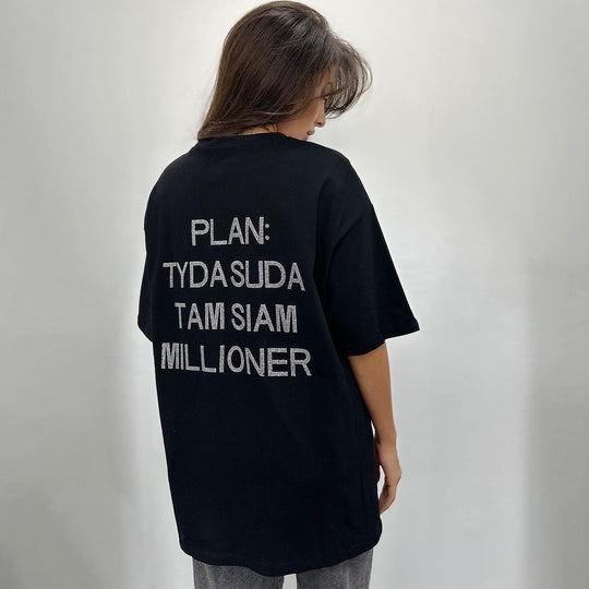 Damen oversized Statement-T-Shirt mit Strassschrift auf dem Rücken Eichborn Berlin