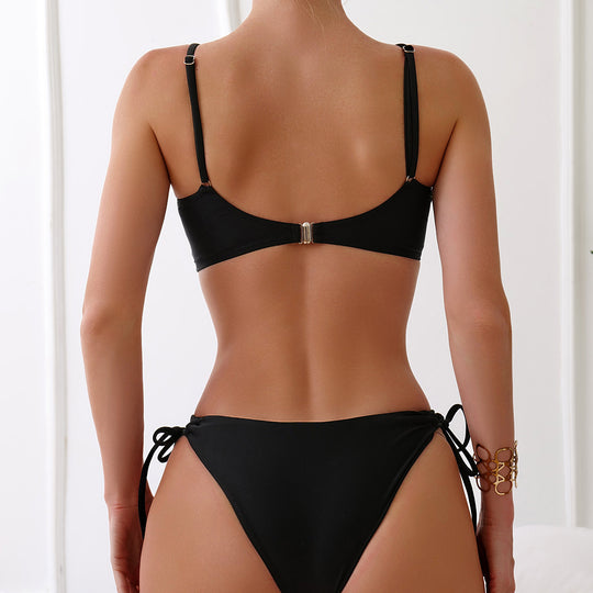 Damen Triangel-Bikini-Set mit verstellbaren Trägern und seitlichen Bändern EB