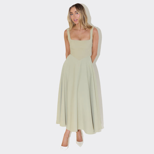 Damen Elegantes Maxikleid mit traumhaftem A-Linien Schnitt und schickem Quadrat-Ausschnitt EB