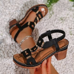 Damen Komfortable Blockabsatz-Sandalen mit dekorativen Riemen EB