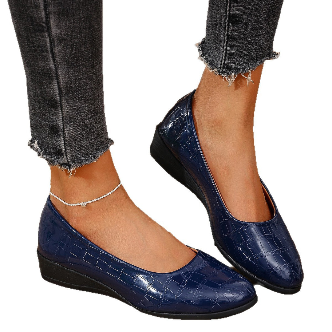 Damen elegante Ballerinas mit glänzender Krokodilprägung EB