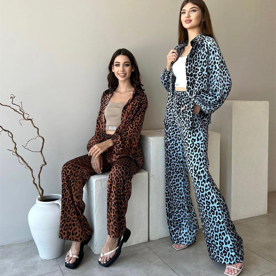 Damen Elegantes und gemütliches Lounge-Set mit Leopardenmuster EB