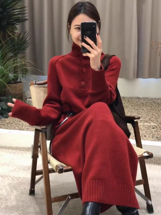 Damen Strickkleid mit Knopfverschluss und hohem Kragen EB