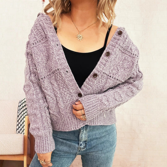 Damen Strickjacke mit strukturiertem Zopfdesign und eleganten Knopfdetails EB
