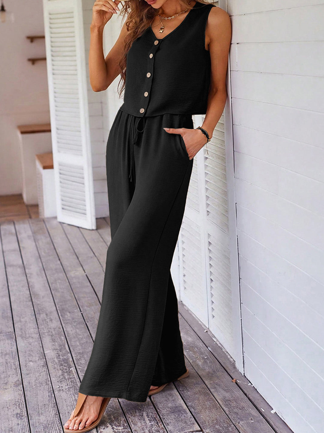 Damen Jumpsuit mit Knopf und weitem Bein EB