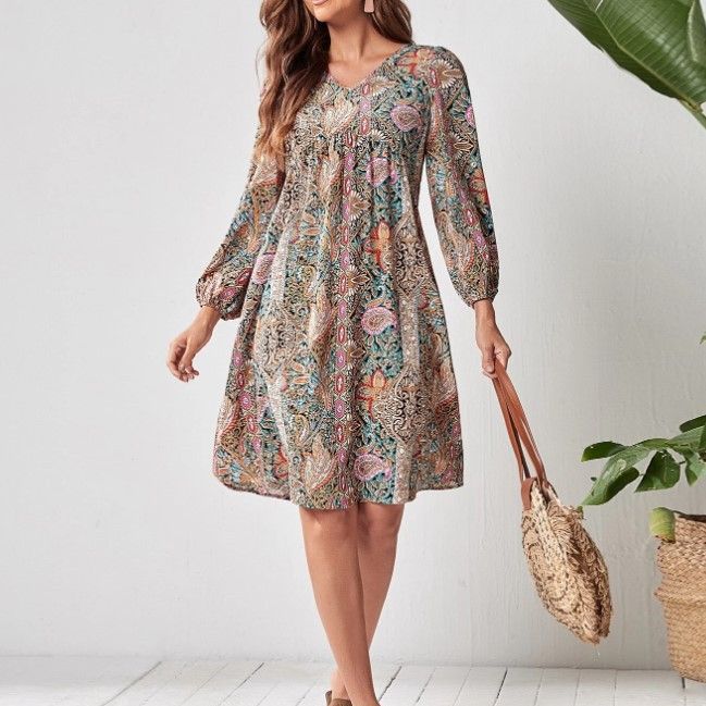 Damen Freizeitkleid mit tiefem V-Ausschnitt und langen Ärmeln EB